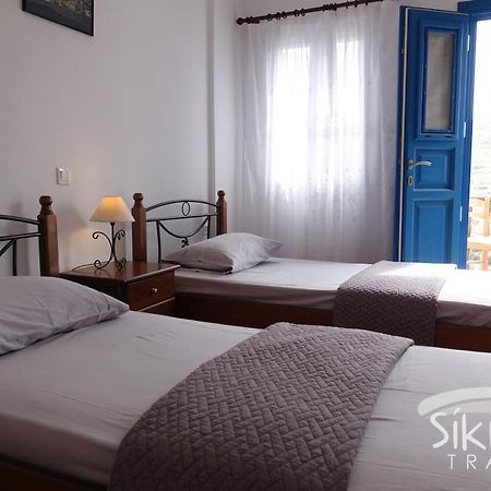 Comfy Room With Adorable View Síkinos Zewnętrze zdjęcie